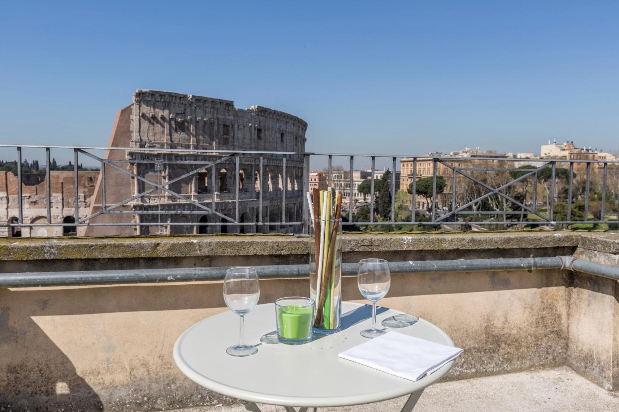 Eve Penthouse Colosseo 로마 외부 사진